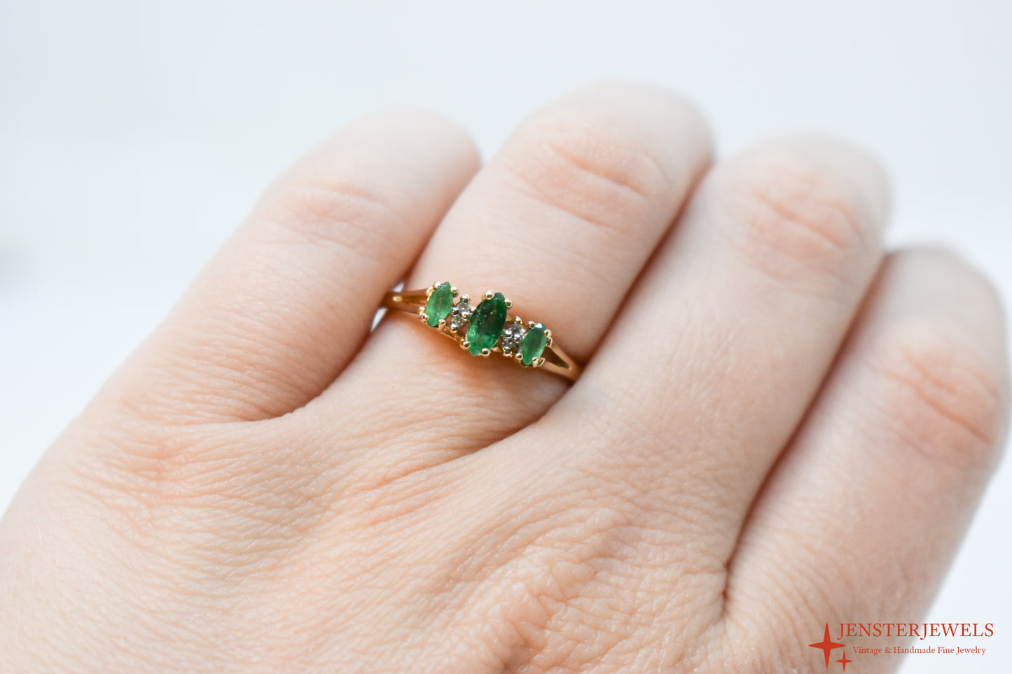 Vintage 10k Yellow Gold Emerald & Diamond Trilogy Ring – Size 6 3/4
