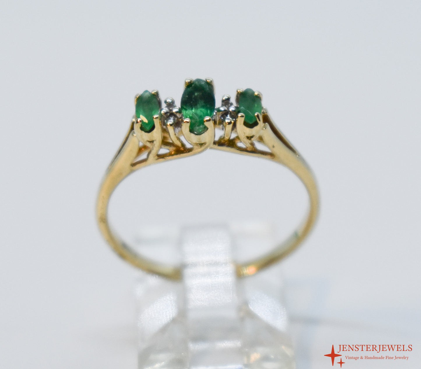 Vintage 10k Yellow Gold Emerald & Diamond Trilogy Ring – Size 6 3/4