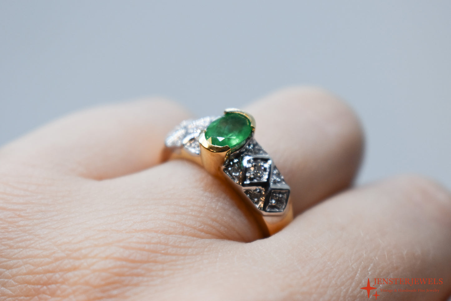 Vintage 14k Yellow and White Gold Emerald & Diamond Ring Size 7
