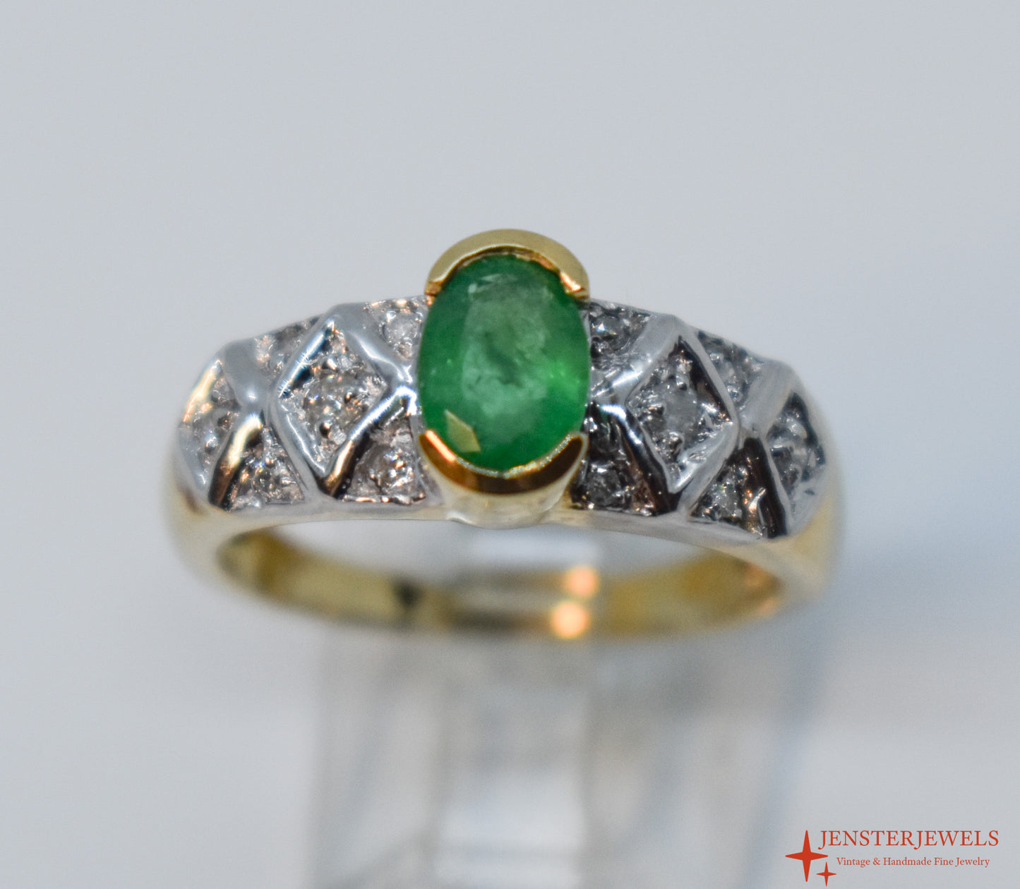 Vintage 14k Yellow and White Gold Emerald & Diamond Ring Size 7