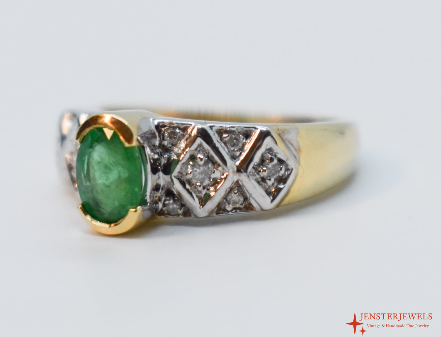 Vintage 14k Yellow and White Gold Emerald & Diamond Ring Size 7