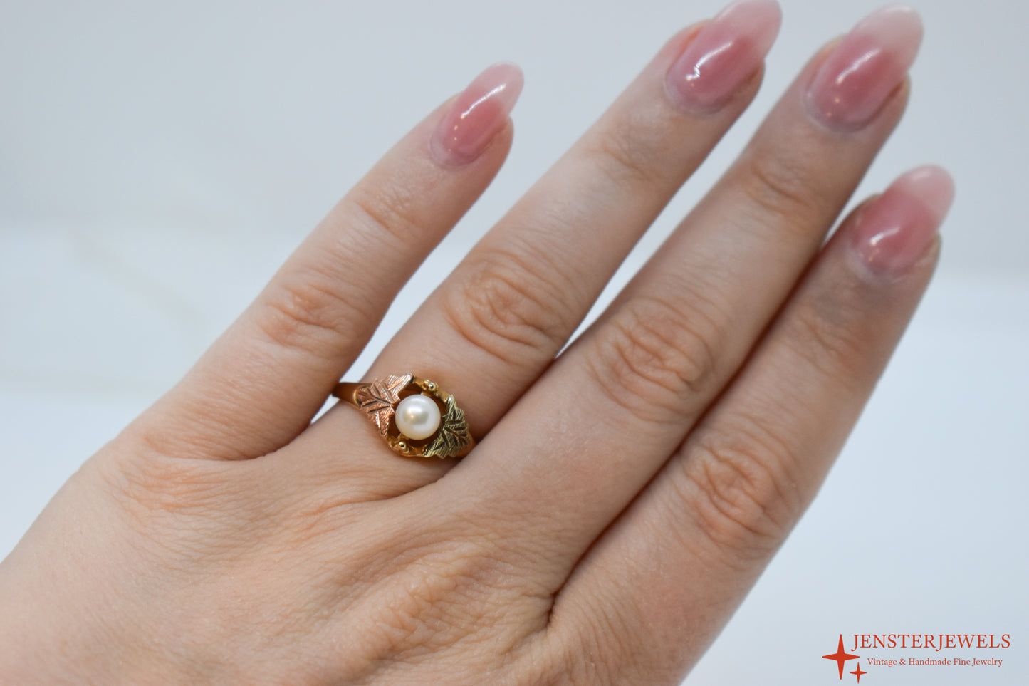 Vintage 10k Yellow Gold Cultured Pearl Black Hills Gold Ring Size 7 3/4
