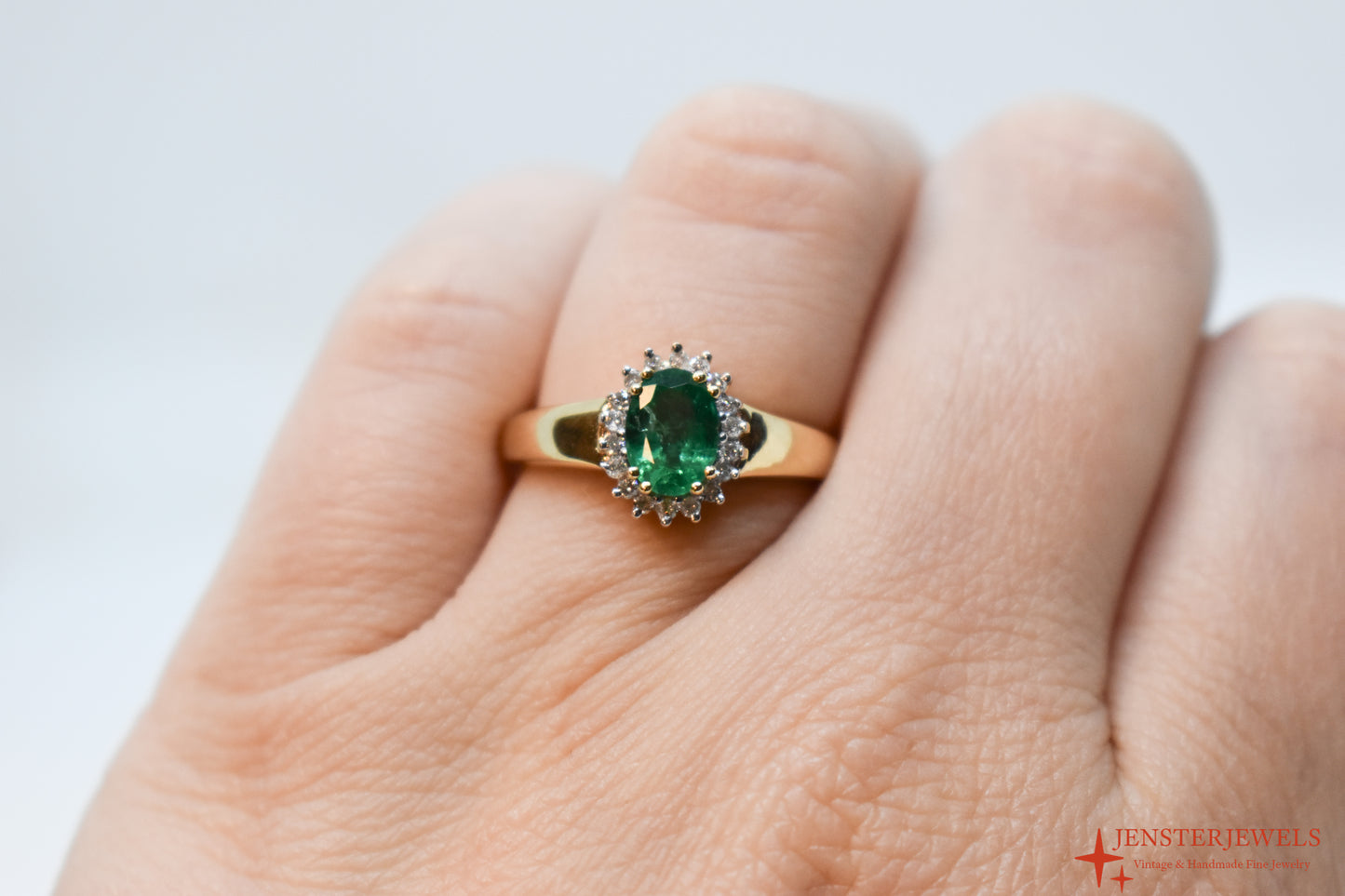 Vintage 14k Yellow Gold Emerald & Diamond Halo Ring Size 7