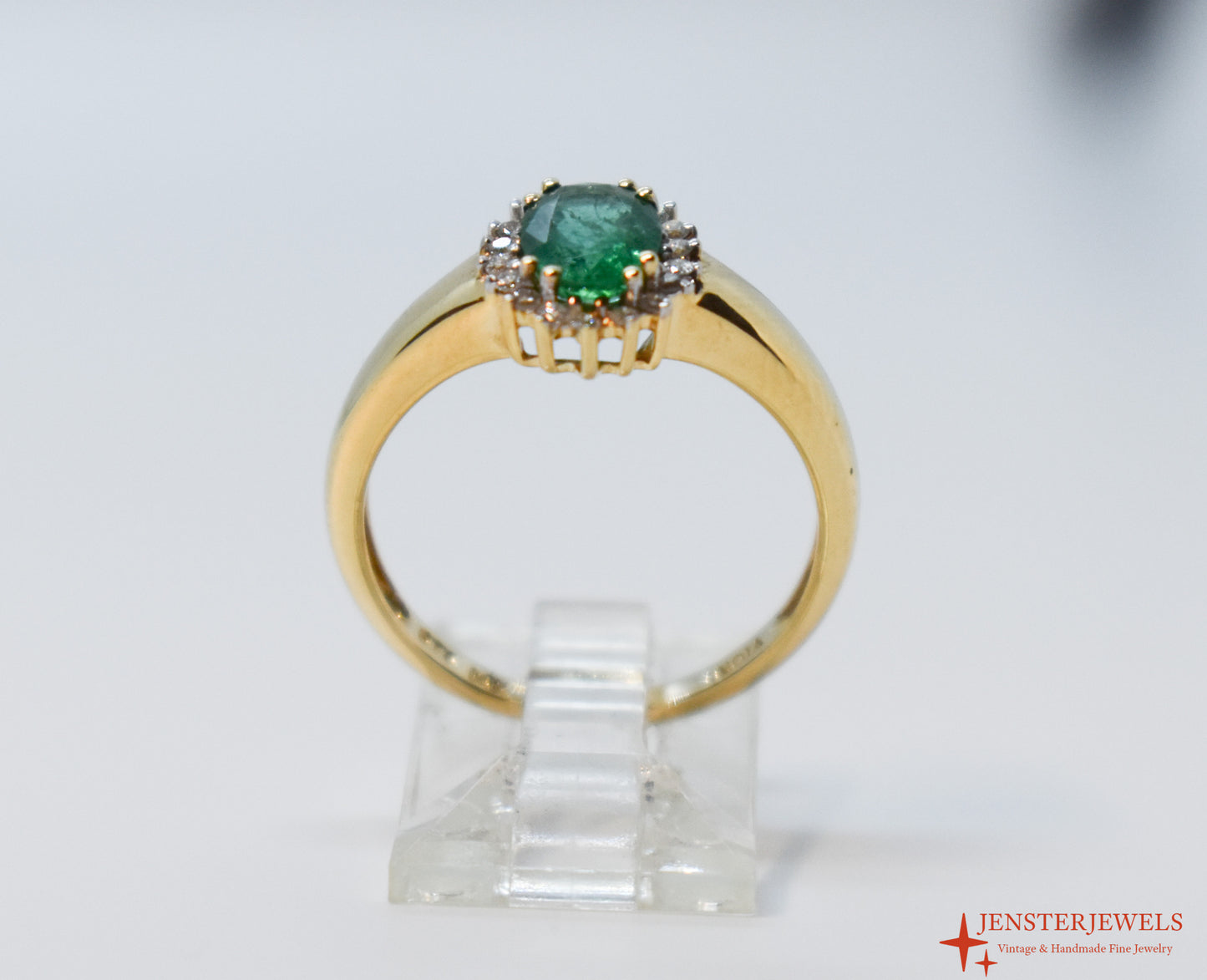 Vintage 14k Yellow Gold Emerald & Diamond Halo Ring Size 7