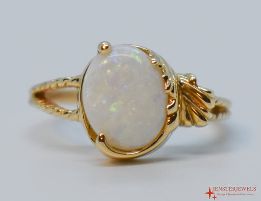 Vintage 14k Yellow Gold Opal Ring Size 6 1/2