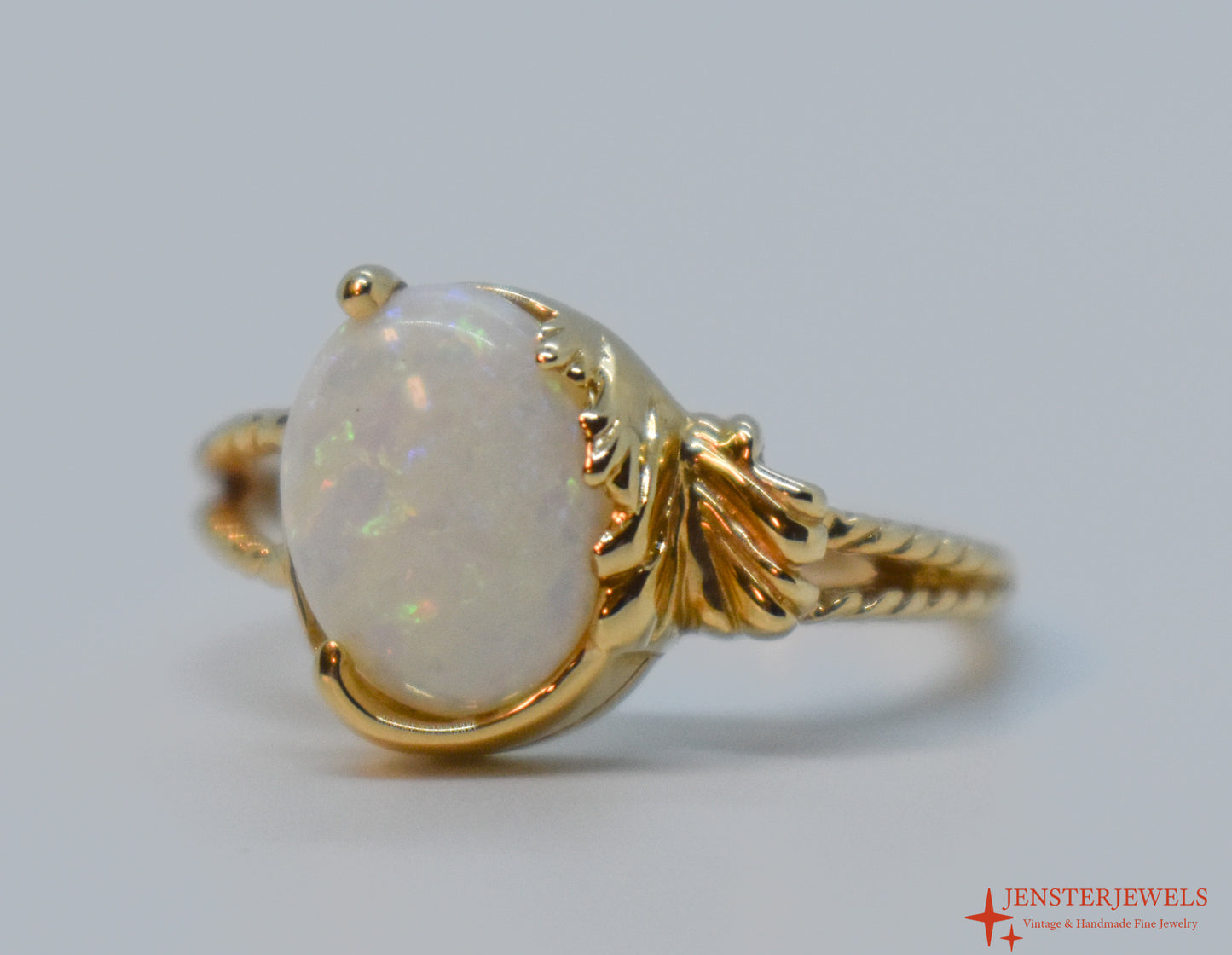 Vintage 14k Yellow Gold Opal Ring Size 6 1/2
