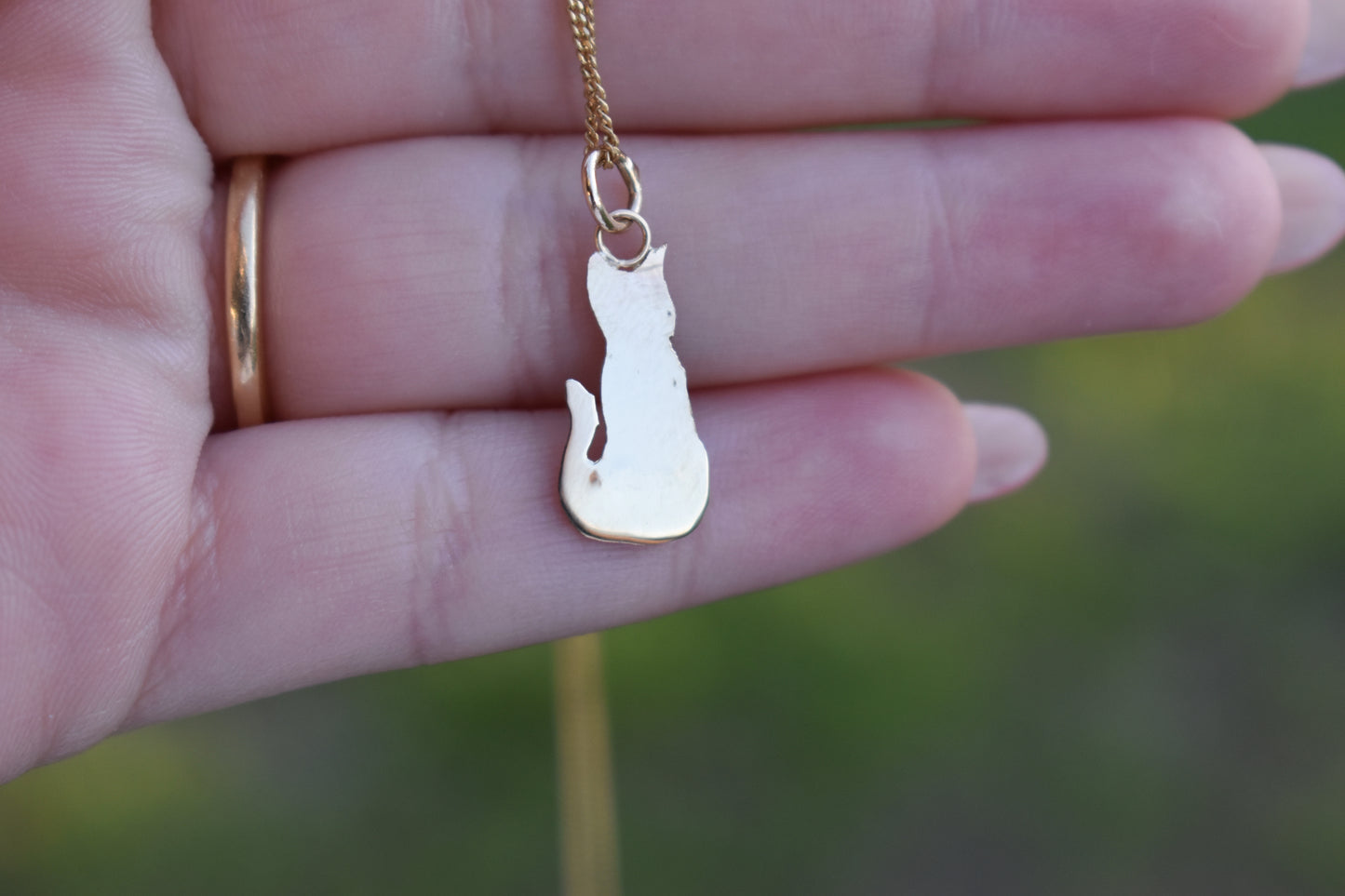 Handmade 14k Yellow Gold Cat Pendant | Momo