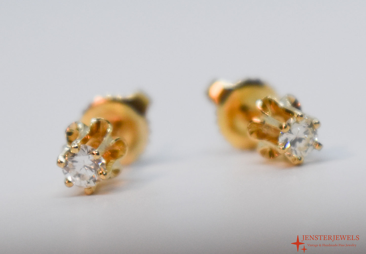 Vintage 14k Yellow Gold Diamond Stud Earrings – Buttercup Setting