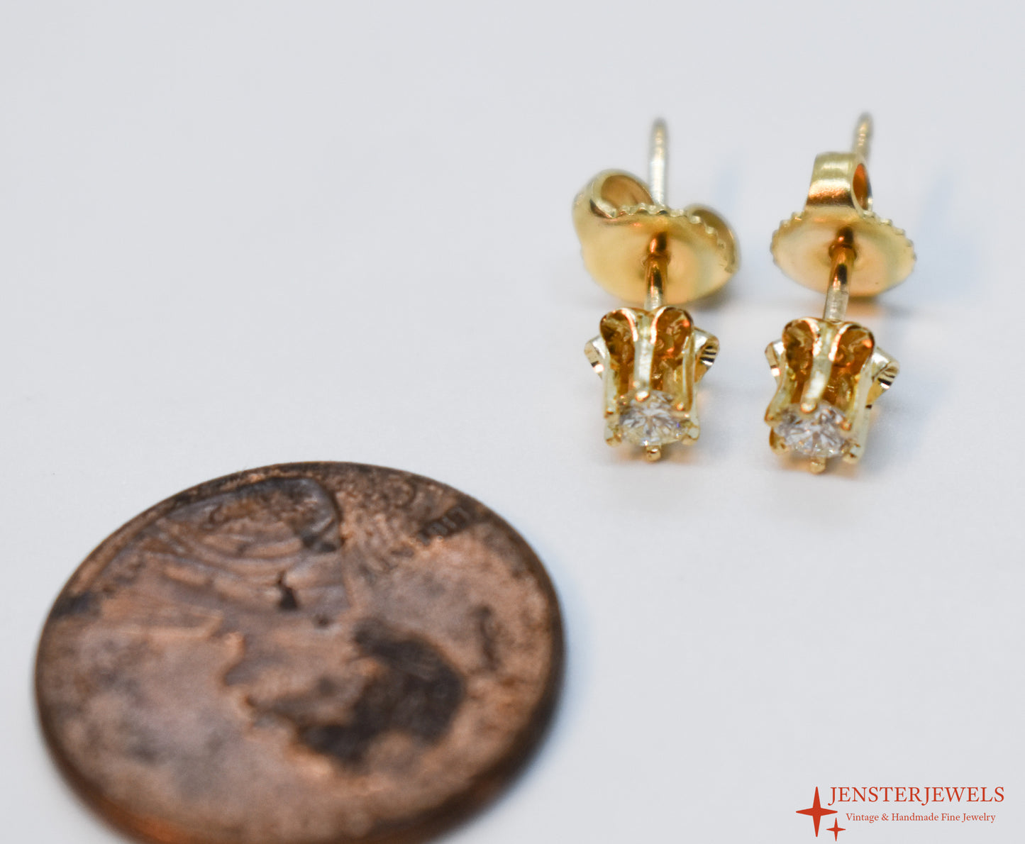 Vintage 14k Yellow Gold Diamond Stud Earrings – Buttercup Setting