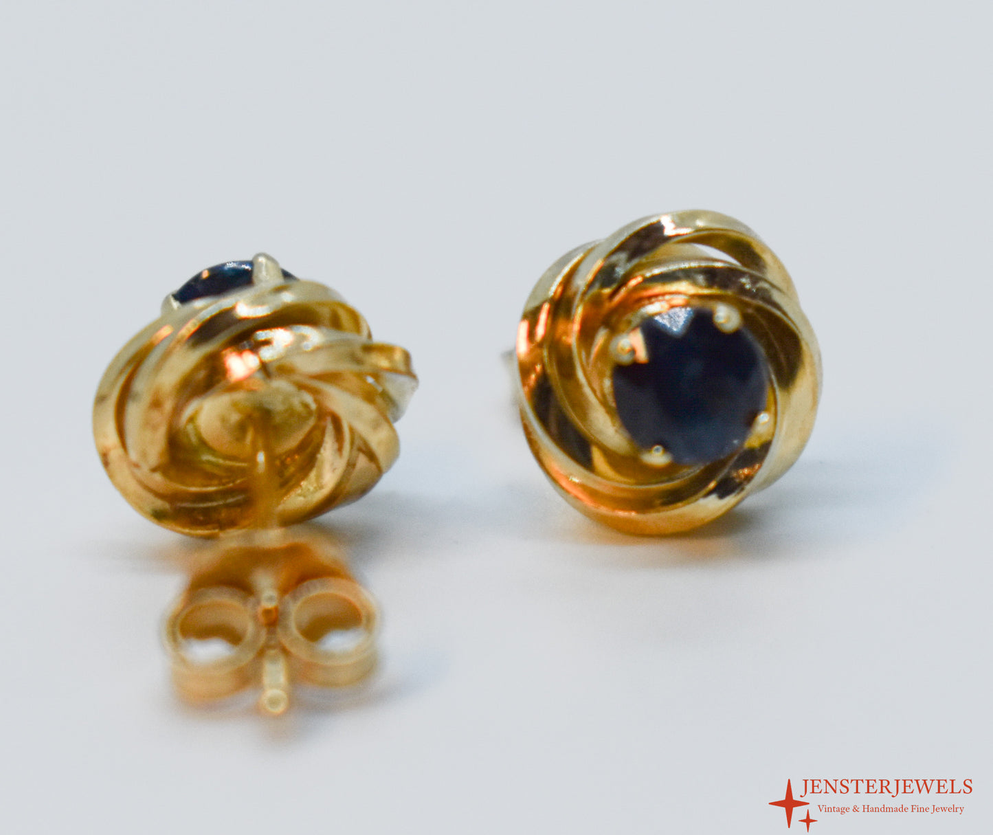 Vintage 14k Yellow Gold Sapphire Love Knot Stud Earrings
