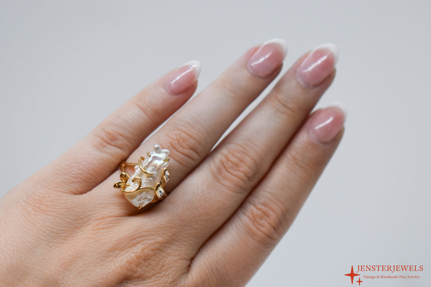 Vintage 14k Yellow Gold Baroque Saltwater Pearl & Diamond Cocktail Ring Size 6 3/4