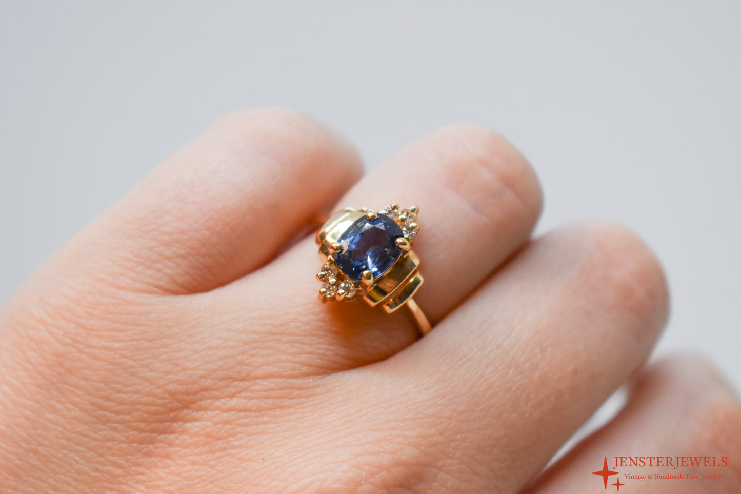 Vintage 14k Yellow Gold Sapphire & Diamond Ring Size 6 1/2
