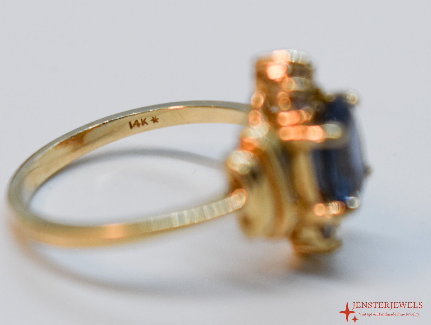 Vintage 14k Yellow Gold Sapphire & Diamond Ring Size 6 1/2