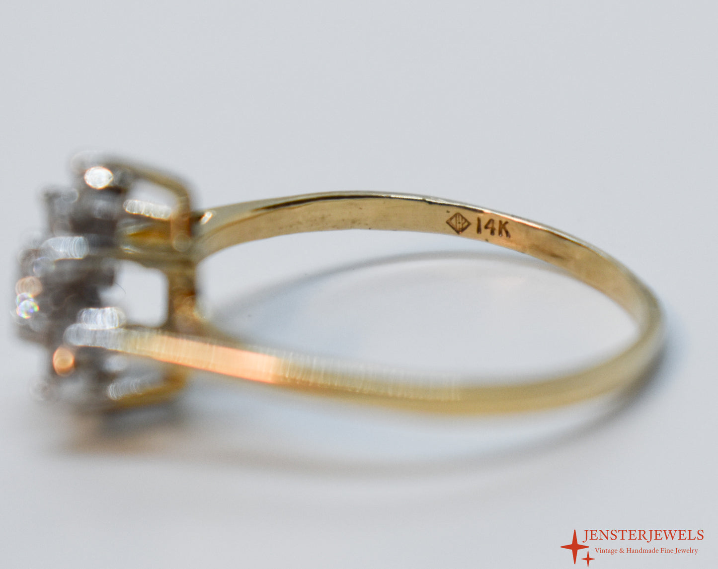 Vintage 14k Yellow Gold Diamond Cluster Ring Size 8 1/4