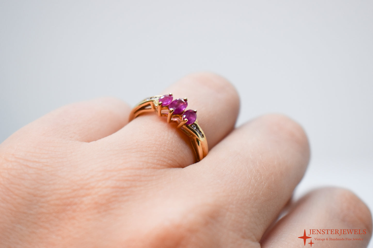 Vintage 14k Yellow Gold Ruby & Diamond Ring – STS Size 7
