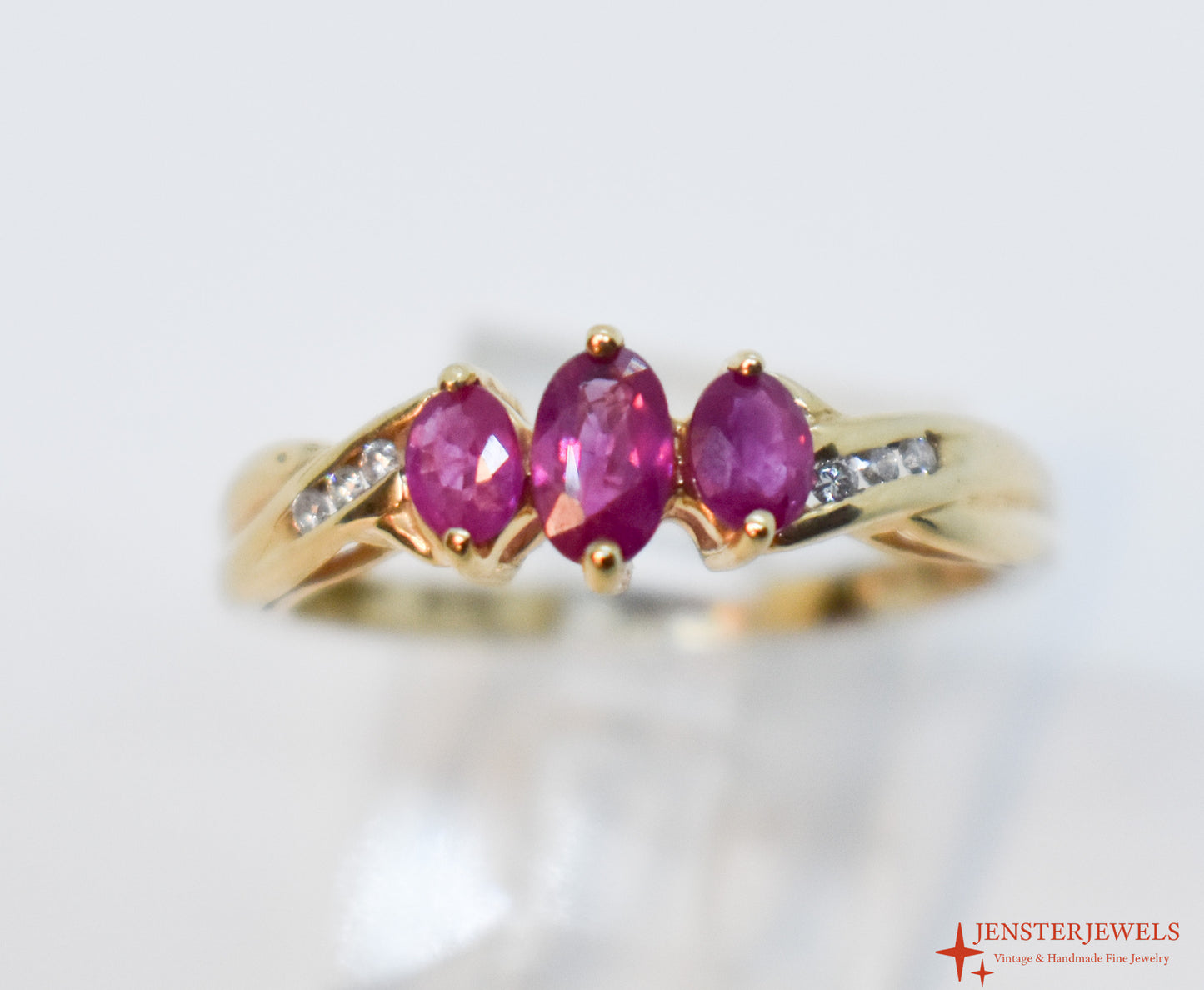 Vintage 14k Yellow Gold Ruby & Diamond Ring – STS Size 7
