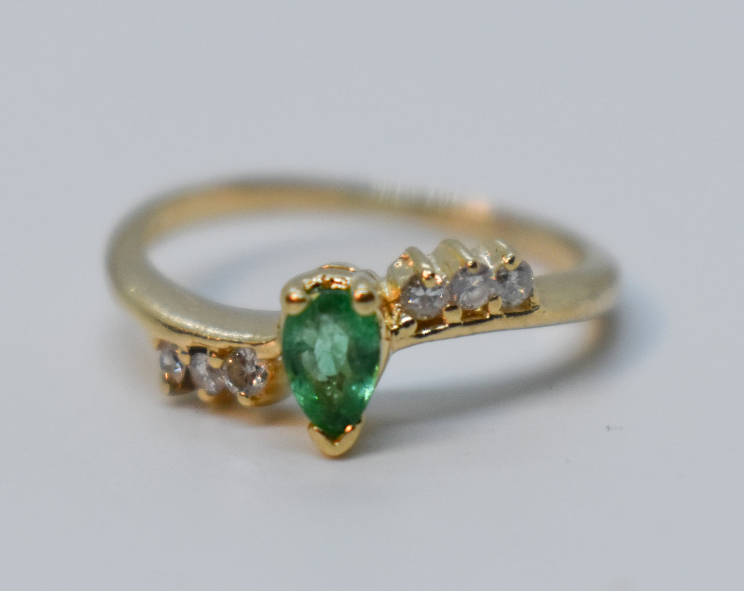 Vintage 14k Yellow Gold Emerald & Diamond Ring Size 2 3/4