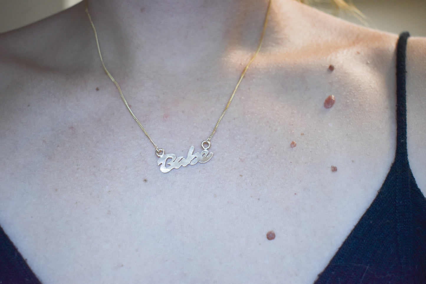 Handmade 14k Yellow Gold "Babe" Script Nameplate Necklace – JensterJewels