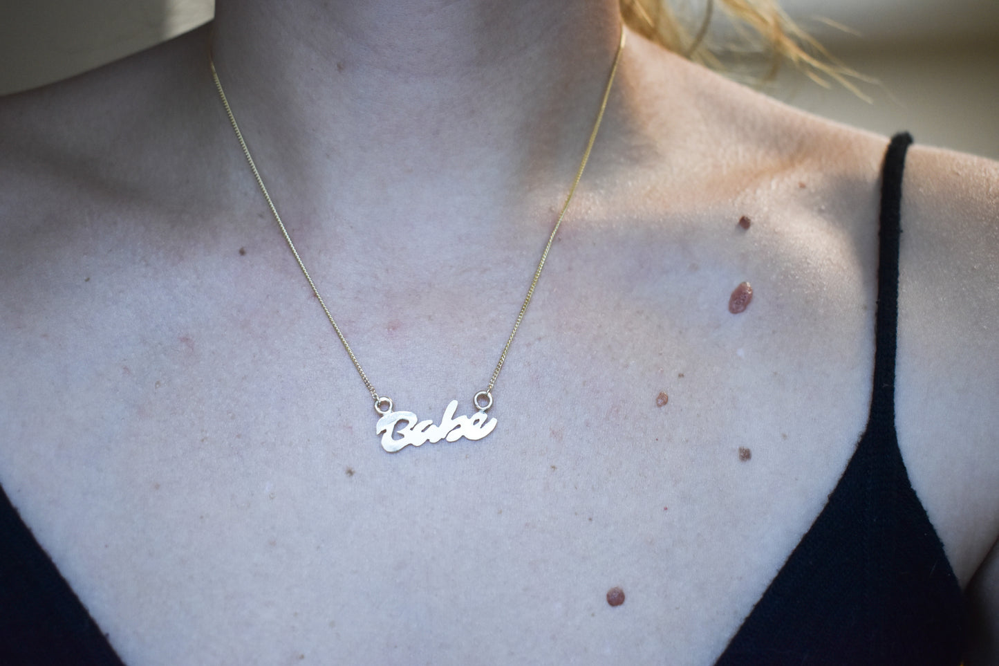 Handmade 14k Yellow Gold "Babe" Script Nameplate Necklace – JensterJewels