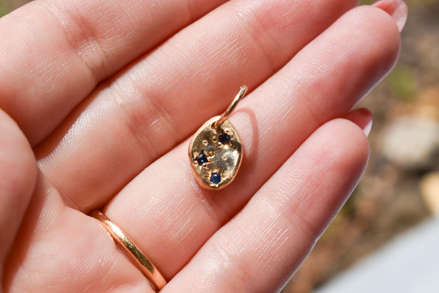 Handmade 14k Yellow Gold Organic Sapphire Pendant – JensterJewels
