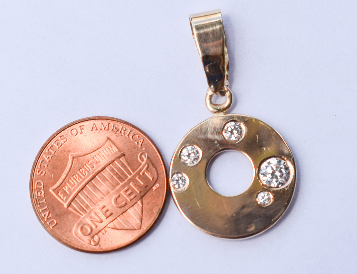Handmade Solid 14k Yellow Gold Circle “Donut” CZ Pendant – JensterJewels