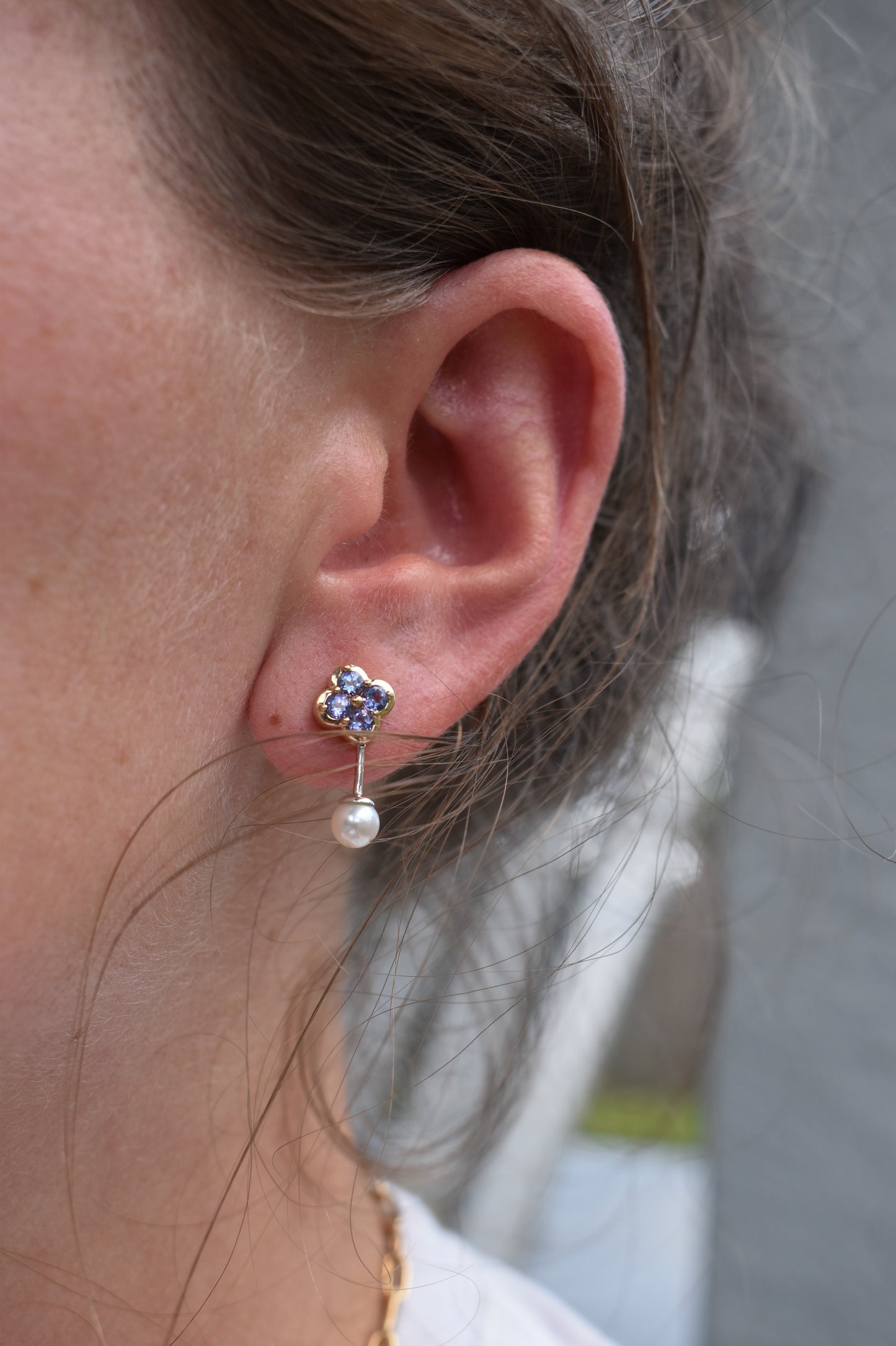 Vintage 14k Yellow Gold Tanzanite & Pearl Drop Earrings