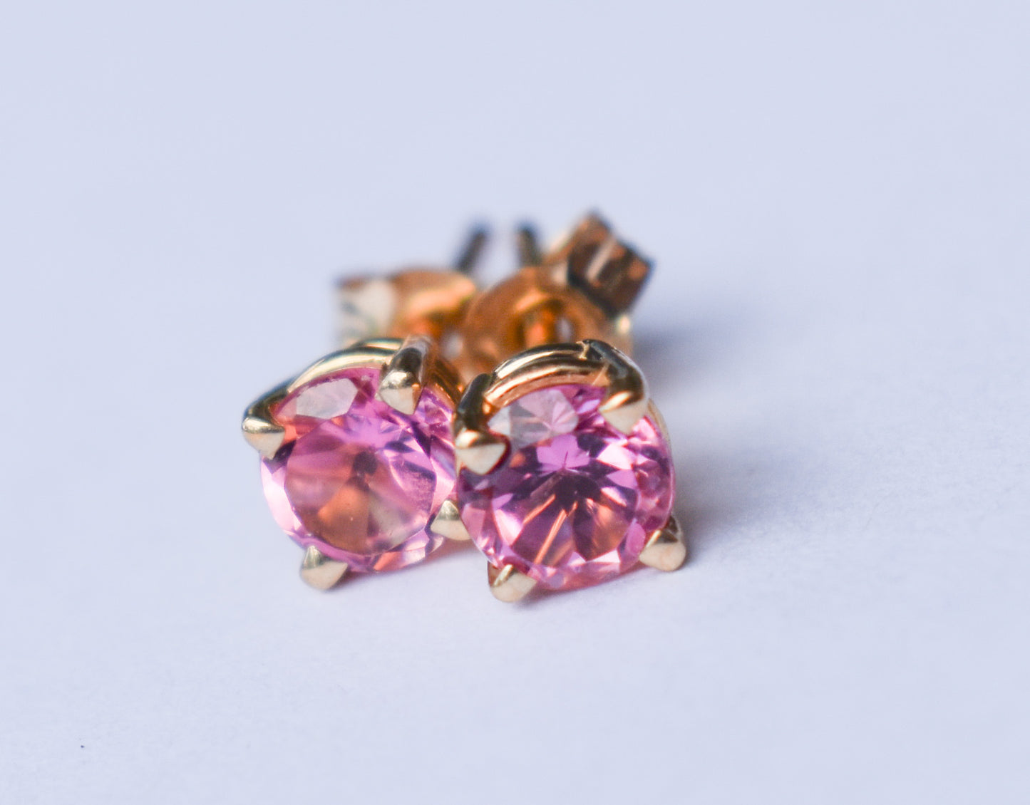 Vintage 14k Yellow Gold Pink Tourmaline Stud Earrings