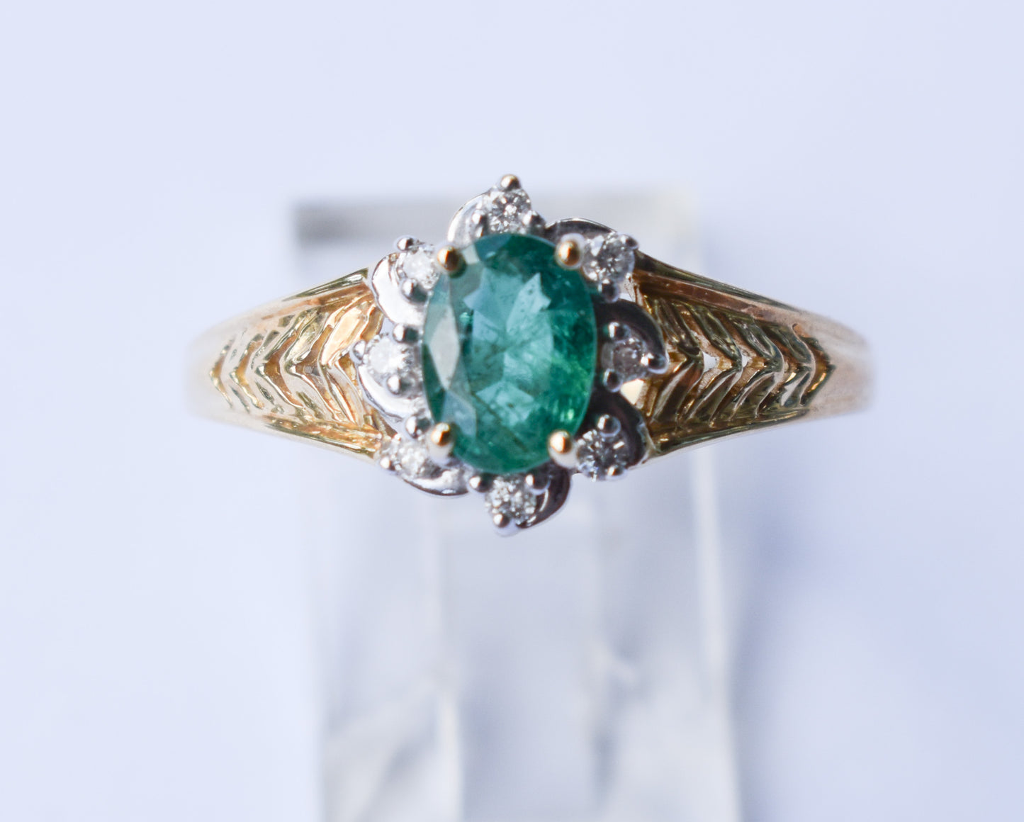 Vintage 14k Yellow Gold Emerald & Diamond Halo Ring Size 8