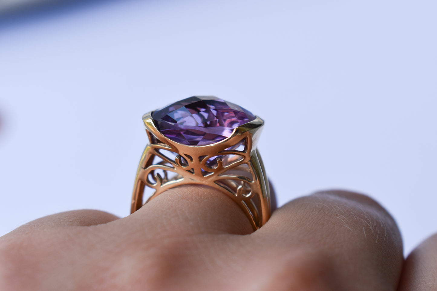 Vintage 14k Yellow Gold Large Amethyst Solitaire Cocktail Ring