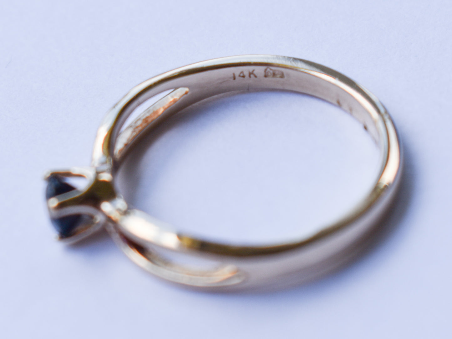 Vintage 14k Yellow Gold Solitaire Sapphire Ring Size 3 1/2