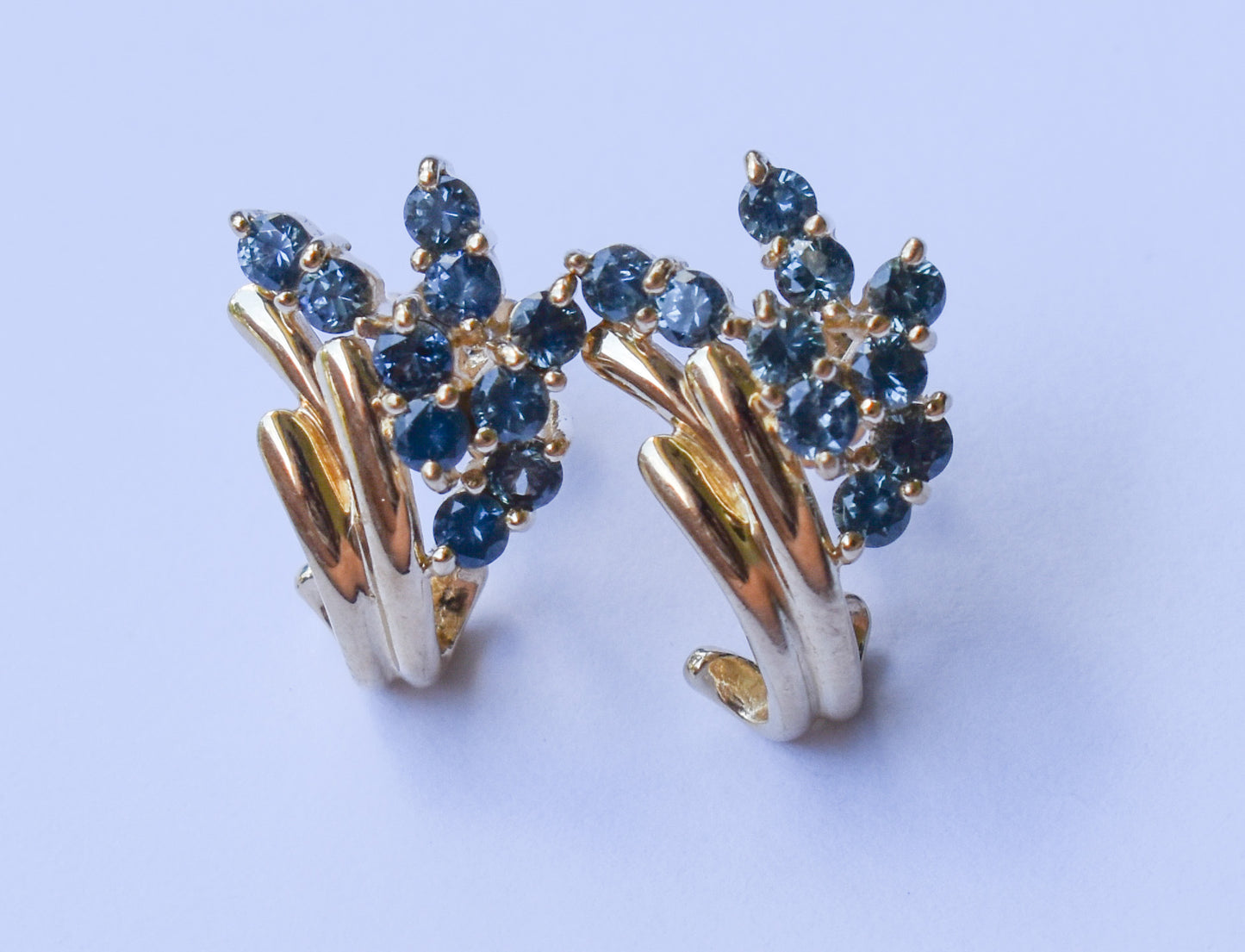 Vintage 14k Yellow Gold Blue Sapphire Cluster Earrings