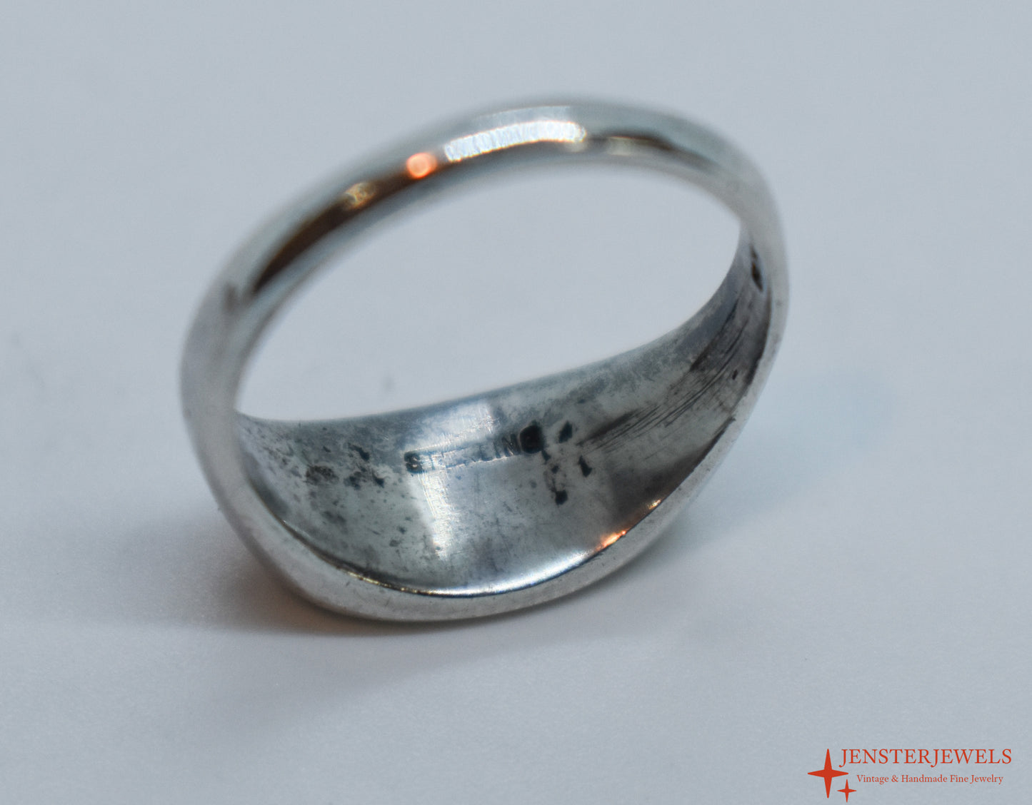 Vintage Sterling Silver Oval Signet Ring Size 4 1/4