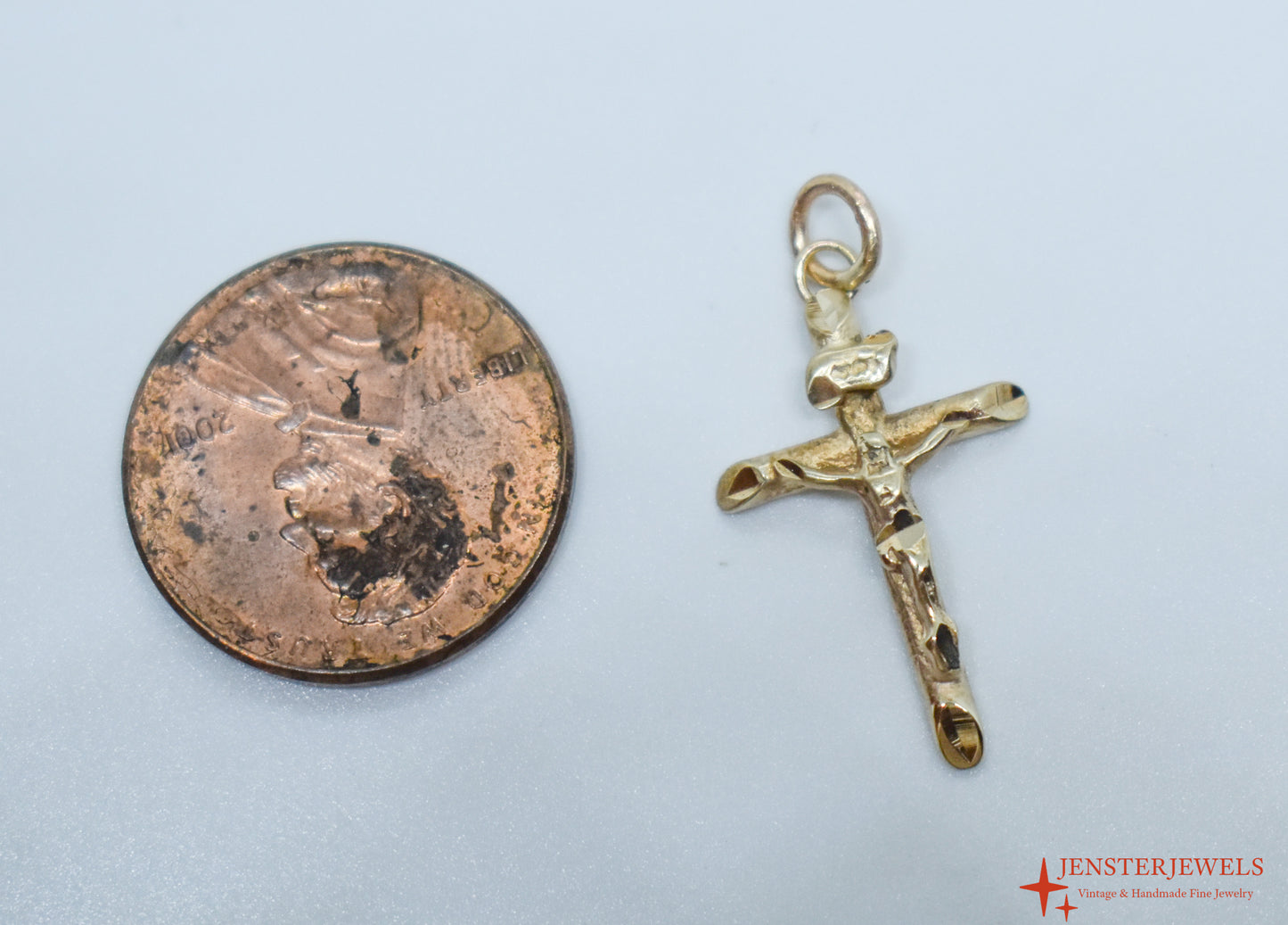 Vintage 14k Yellow Gold Crucifix Cross Pendant