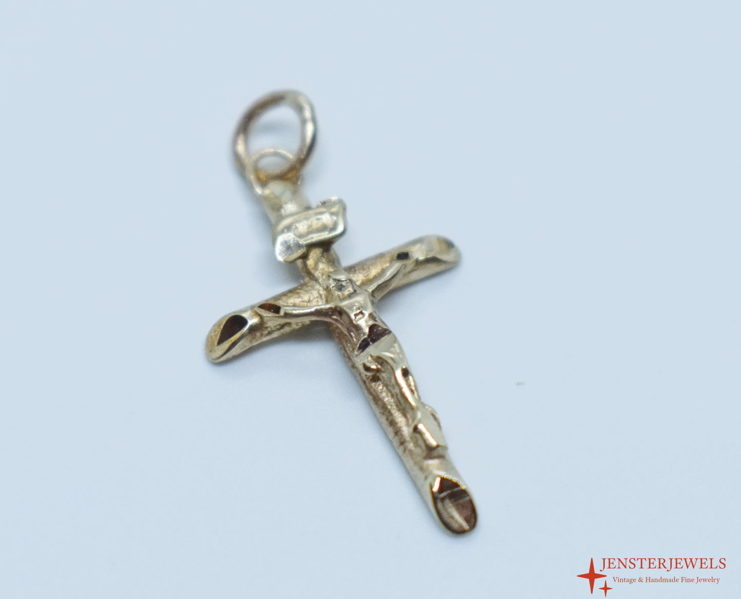 Vintage 14k Yellow Gold Crucifix Cross Pendant