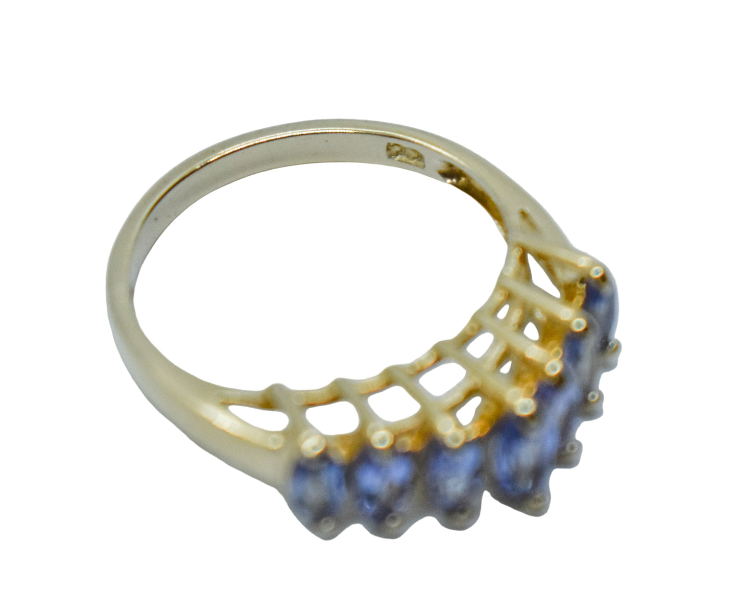 Vintage 14k Yellow Gold Marquise Tanzanite Ring Size 6 1/4