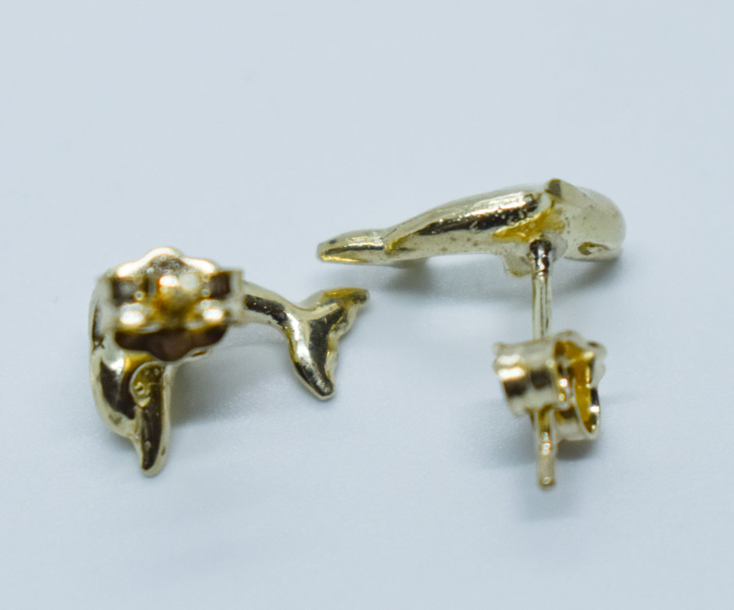 Vintage 14k Yellow Gold Dolphin Stud Earrings
