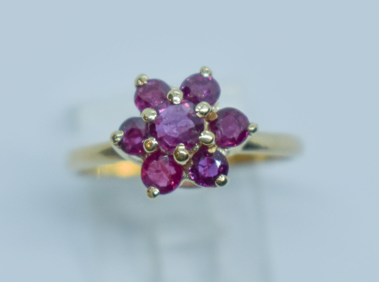 Vintage 14k Yellow Gold Ruby Flower Ring Size 5 3/4