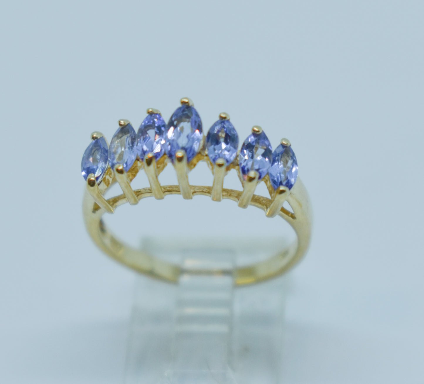 Vintage 14k Yellow Gold Marquise Tanzanite Ring Size 6 1/4
