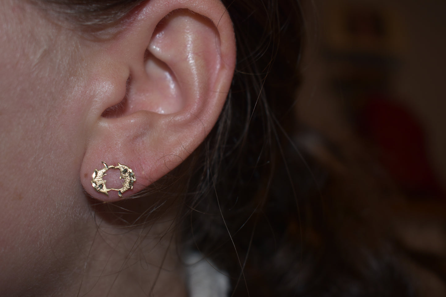 Vintage 14k Yellow Gold Pisces Zodiac Stud Earrings