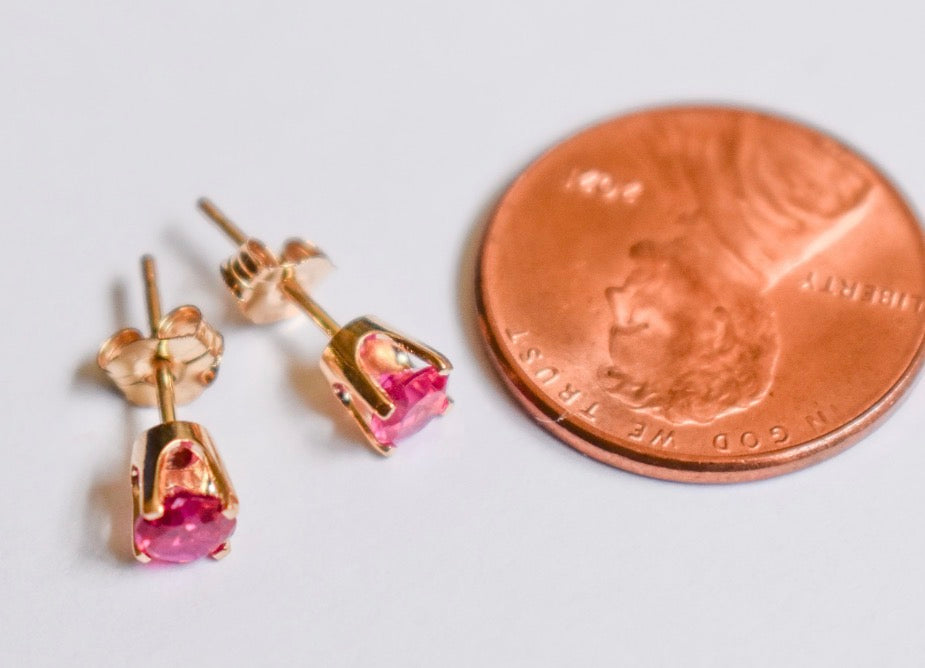 Vintage 14k Yellow Gold Dark Pink Cubic Zirconia Stud Earrings