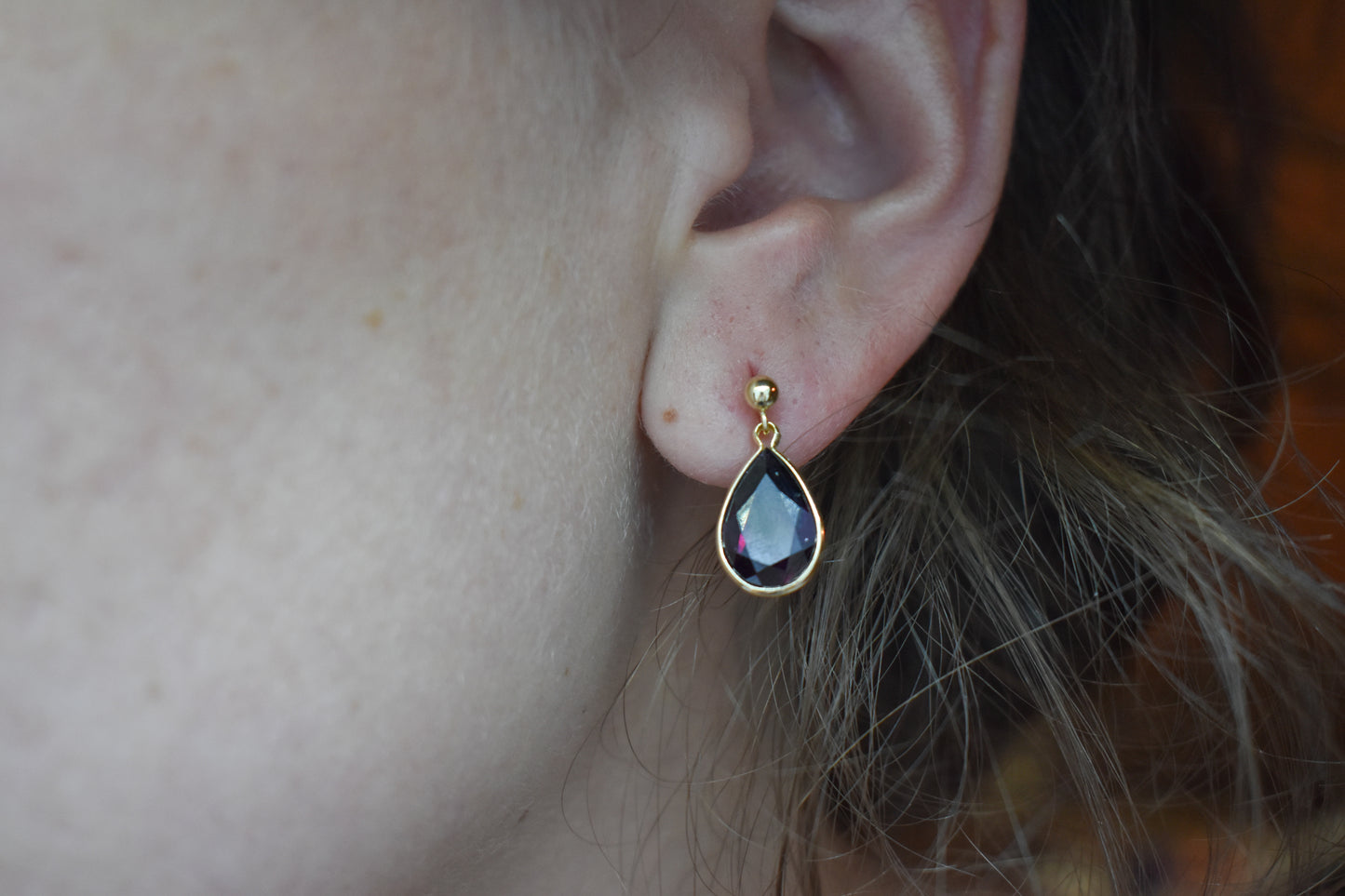 Vintage 14k Yellow Gold Garnet Drop Earrings