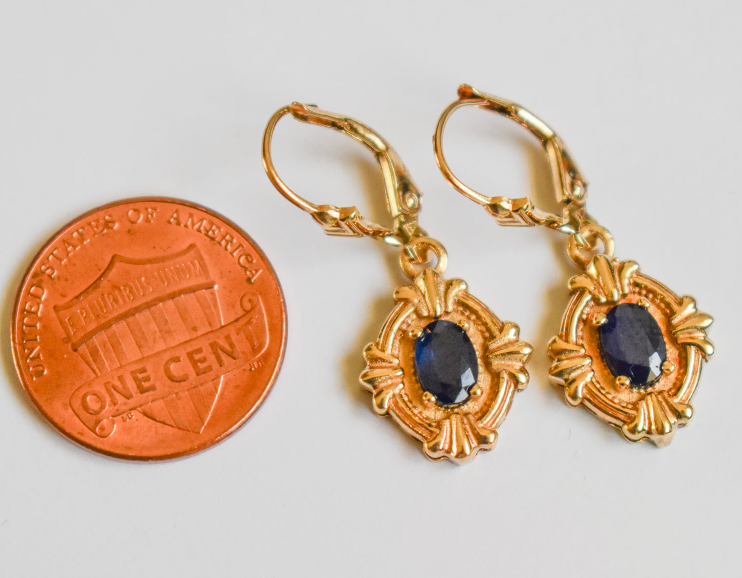 Vintage 14k Yellow Gold Sapphire Lever Back Earrings Antique Look