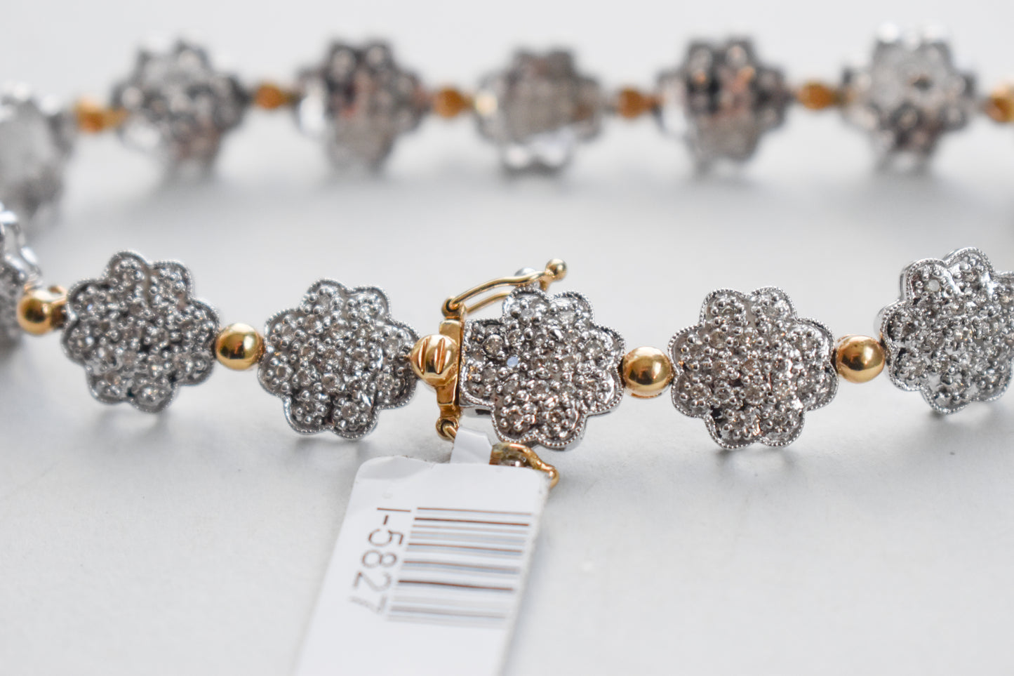 Vintage Estate 14k Two-Tone Gold Diamond Flower Bracelet 7 1/4"