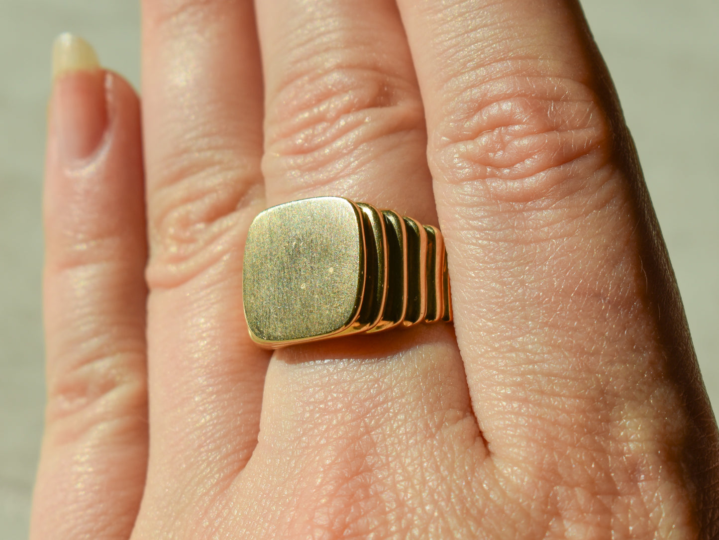 Vintage 10k Yellow Gold Plain Signet Ring Size 8 3/4