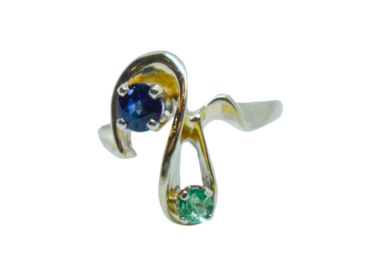 Vintage 14k Yellow Gold Sapphire and Emerald Swirl Form Ring Size 7 1/4