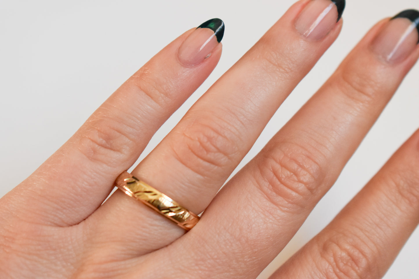 Vintage 14k Yellow Gold Fancy Band Ring Size 7