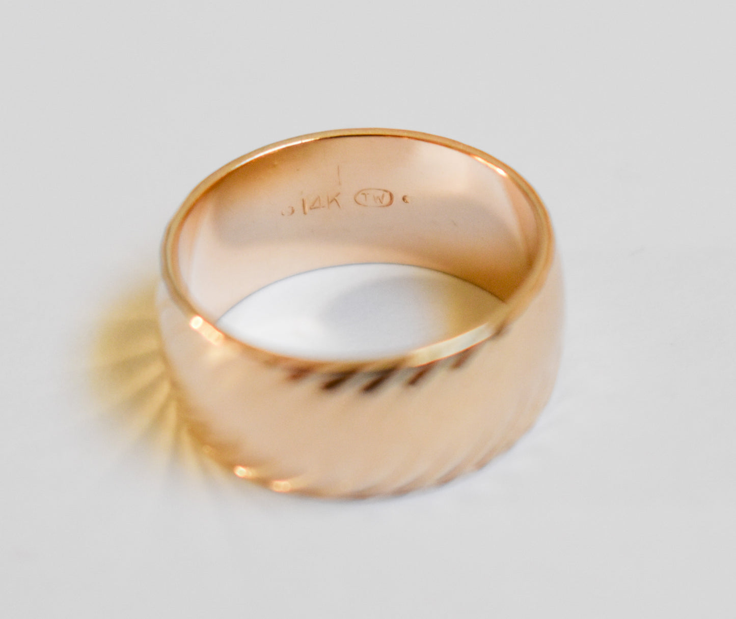 Vintage 14k Yellow Gold Fancy Band Size 5