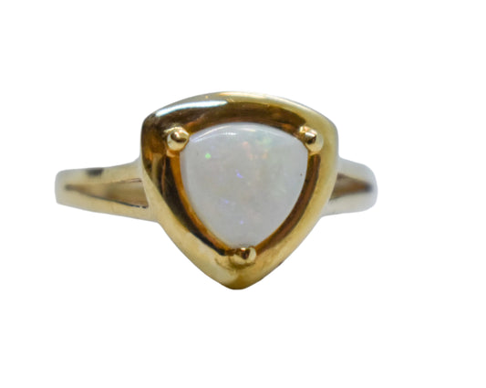 Vintage 14k Yellow Gold Trillion Opal Ring Size 6 1/2