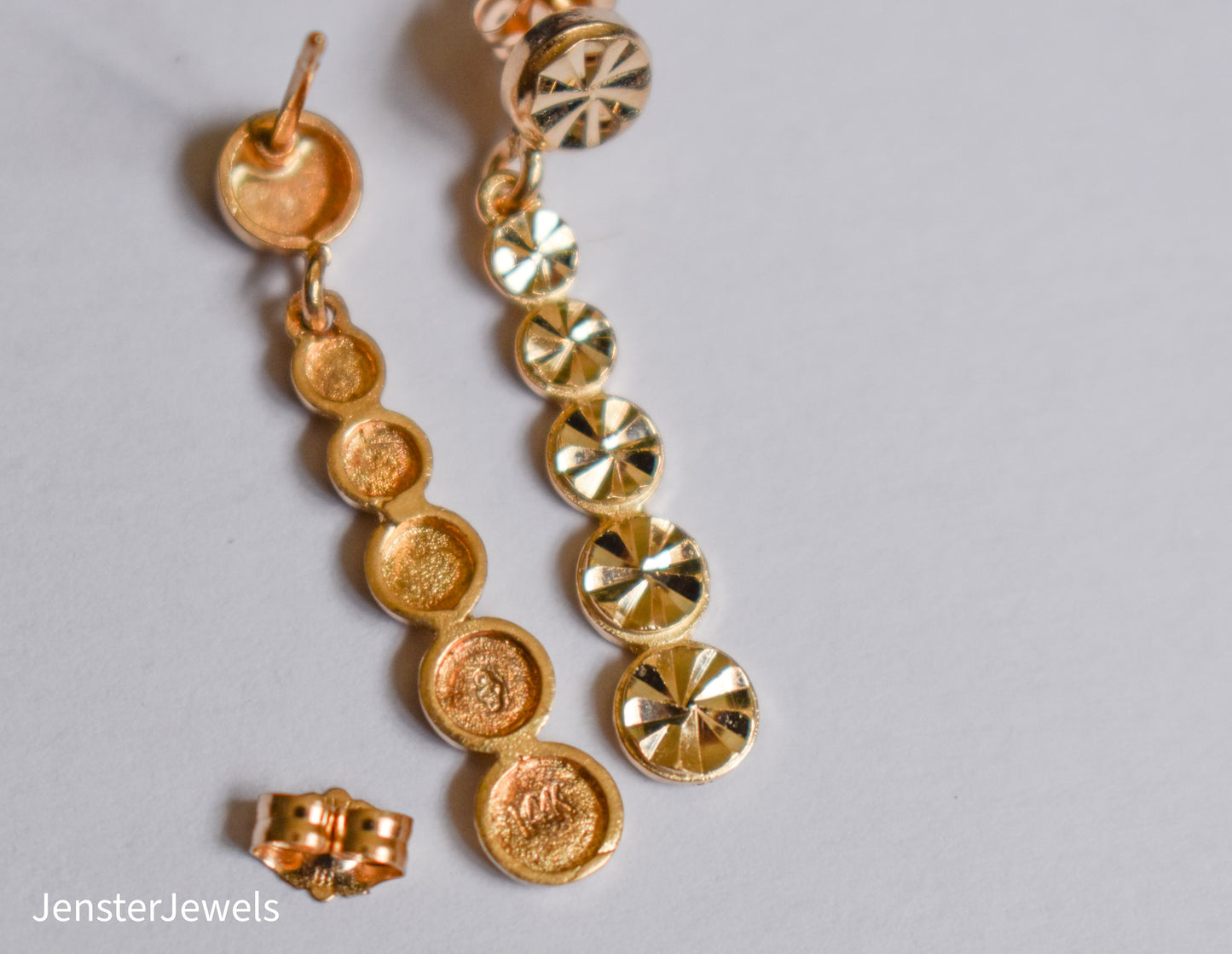 Vintage 14k Yellow Gold Dangle Earrings