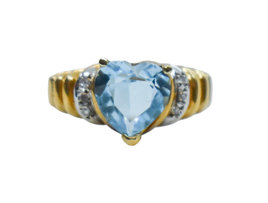 Vintage 14K Yellow Gold Blue Topaz Heart and Diamond Ring Size 6